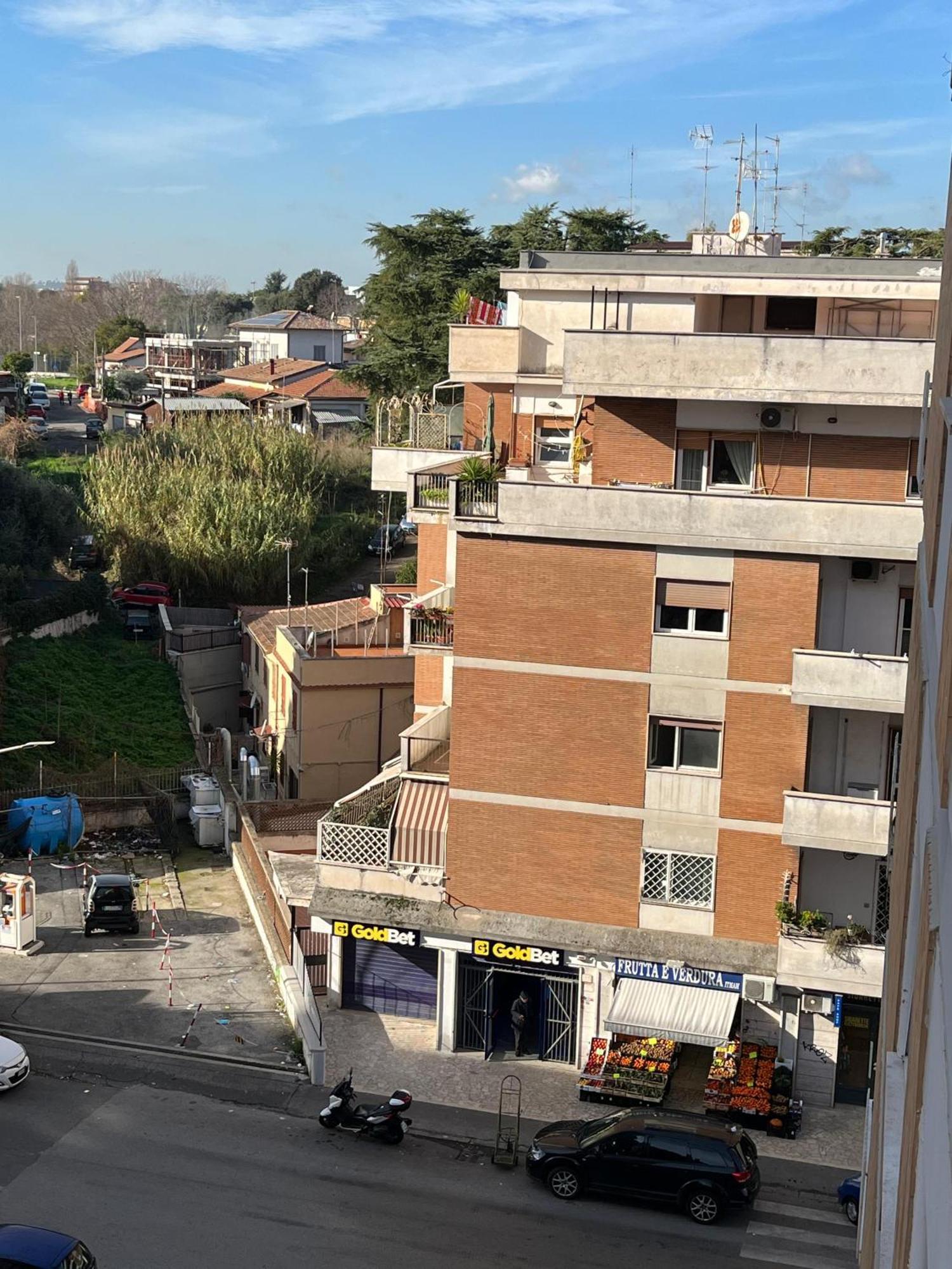 Smart Home Tiburtina Rome Exterior photo